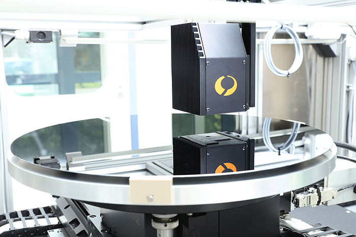 Измерительная MDP головка и 450 мм подложка: крупный план